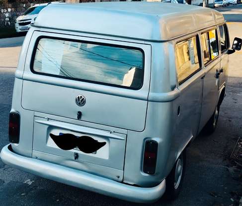 VOLKSWAGEN-KOMBI-2005