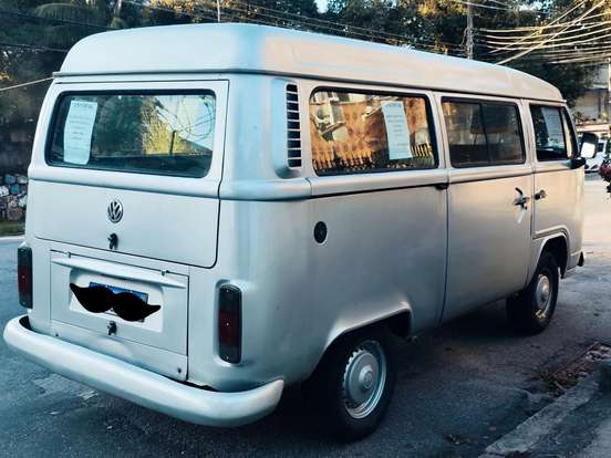 VOLKSWAGEN-KOMBI-1.6 MI STD SÉRIE PRATA 8V GASOLINA 3P MANUAL VOLKSWAGEN-KOMBI-2005