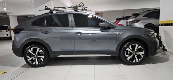 VOLKSWAGEN NIVUS 1.0 200 TSI TOTAL FLEX HIGHLINE AUTOMÁTICO