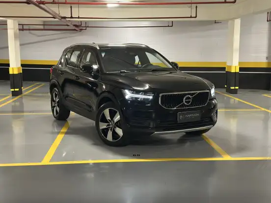 VOLVO-XC40-2.0 T5 GASOLINA MOMENTUM AWD GEARTRONIC VOLVO-XC40-2019