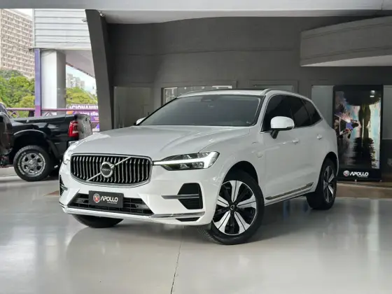 VOLVO XC60 2.0 T8 RECHARGE PLUS AWD GEARTRONIC