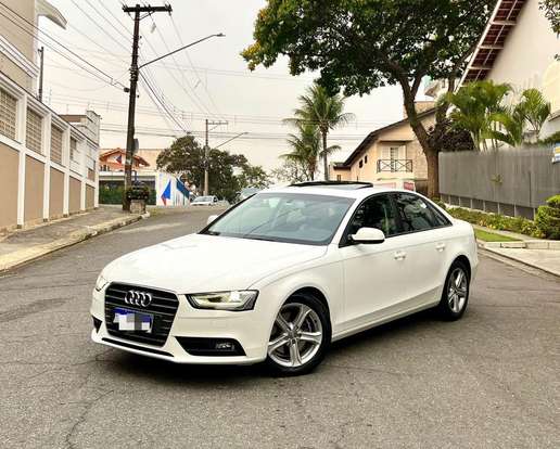 AUDI-A4-2012