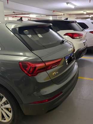 AUDI-Q3-2020