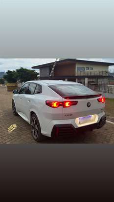 BMW-iX2-2025