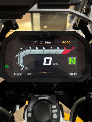 BMW-R 1250 GS ADVENTURE PREMIUM TRIPLE BLACK-2022