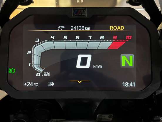 BMW-R 1250 GS ADVENTURE PREMIUM TRIPLE BLACK BMW-R 1250 GS ADVENTURE PREMIUM TRIPLE BLACK-2022