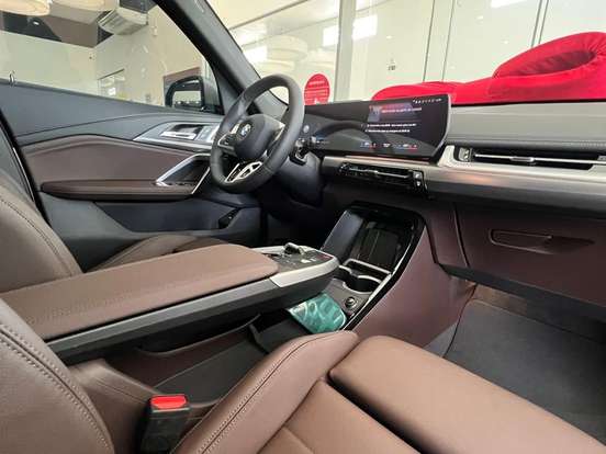 BMW-X1-2.0 16V TURBO GASOLINA SDRIVE20I X-LINE STEPTRONIC BMW-X1-2025