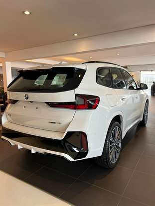 BMW-X1-2.0 16V TURBO GASOLINA SDRIVE20I X-LINE STEPTRONIC BMW-X1-2025