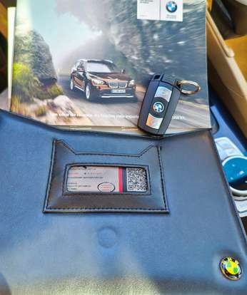 BMW-X1-2010