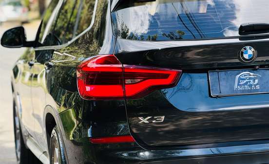 BMW-X3-2018