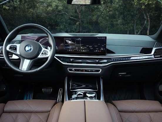 BMW-X5-3.0 I6 TURBO HÍBRIDO XDRIVE50E M SPORT AUTOMÁTICO BMW-X5-2024