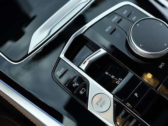 BMW-X5-3.0 I6 TURBO HÍBRIDO XDRIVE50E M SPORT AUTOMÁTICO BMW-X5-2024