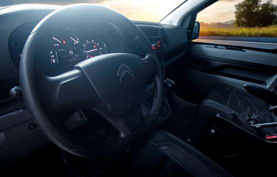 CITROËN-JUMPY-2021