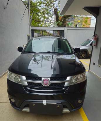 FIAT-FREEMONT-2011