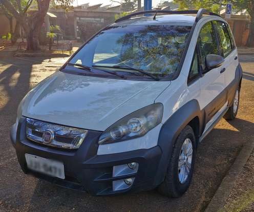 FIAT-IDEA-1.8 MPI ADVENTURE 16V FLEX 4P AUTOMATIZADO FIAT-IDEA-2011