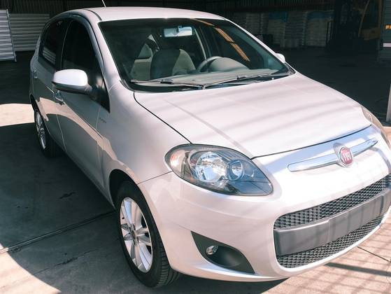 FIAT PALIO 1.6 MPI ESSENCE 16V FLEX 4P AUTOMATIZADO