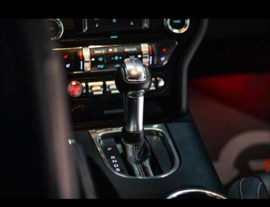 FORD-MUSTANG-2018