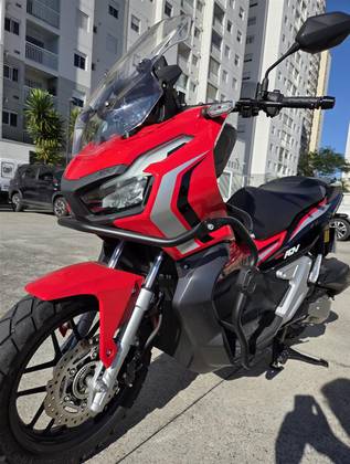 HONDA ADV 