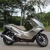 HONDA PCX DLX HONDA PCX DLX