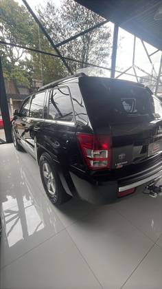 JEEP GRAND CHEROKEE 4.7 LIMITED 4X4 V8 16V GASOLINA 4P AUTOMÁTICO
