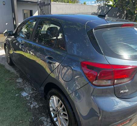 KIA-RIO-2019
