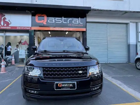 LAND ROVER-RANGE ROVER VOGUE-4.4 AUTOBIOGRAPHY SDV8 4X4 TURBO DIESEL 4P AUTOMÁTICO LAND ROVER-RANGE ROVER VOGUE-2014