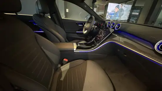 MERCEDES-BENZ-C 200-2025