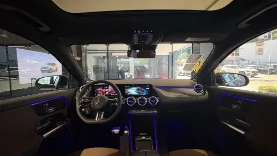 MERCEDES-BENZ-GLA 200-2026