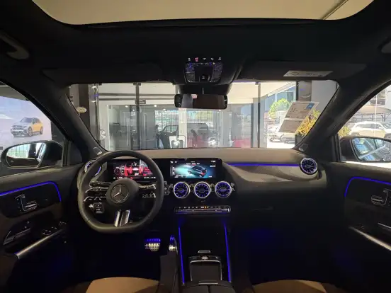 MERCEDES-BENZ-GLA 200-1.3 MHEV AMG LINE 7G-DCT MERCEDES-BENZ-GLA 200-2026