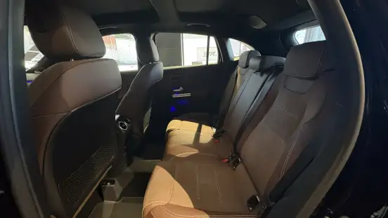 MERCEDES-BENZ-GLA 200-2026
