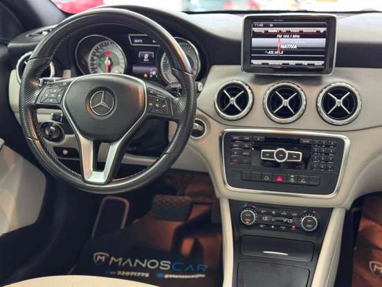 MERCEDES-BENZ-GLA 200-1.6 CGI VISION 16V TURBO FLEX 4P AUTOMÁTICO MERCEDES-BENZ-GLA 200-2015