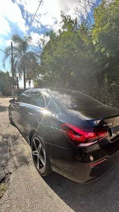 MERCEDES-BENZ-A 200-2019