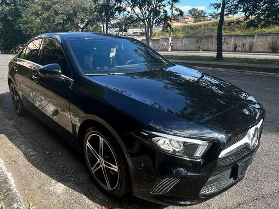 MERCEDES-BENZ-A 200-1.3 CGI GASOLINA STYLE SEDAN 7G-DCT MERCEDES-BENZ-A 200-2019