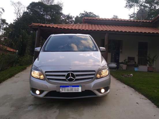 MERCEDES-BENZ-B 200-2013