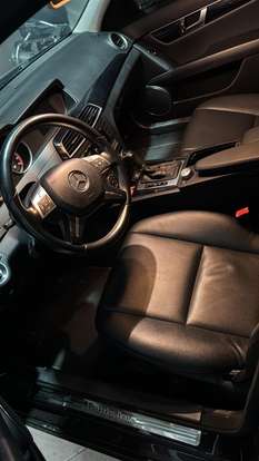 MERCEDES-BENZ-C 180-2012