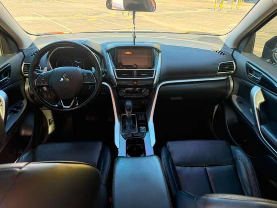 MITSUBISHI-ECLIPSE CROSS-1.5 MIVEC TURBO GASOLINA HPE CVT MITSUBISHI-ECLIPSE CROSS-2019