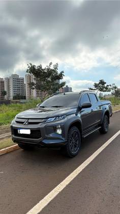MITSUBISHI L200 TRITON 2.4 16V TURBO DIESEL SPORT OUTDOOR PLUS CD 4P 4X4 AUTOMÁTICO