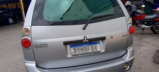 MITSUBISHI-PAJERO-2008