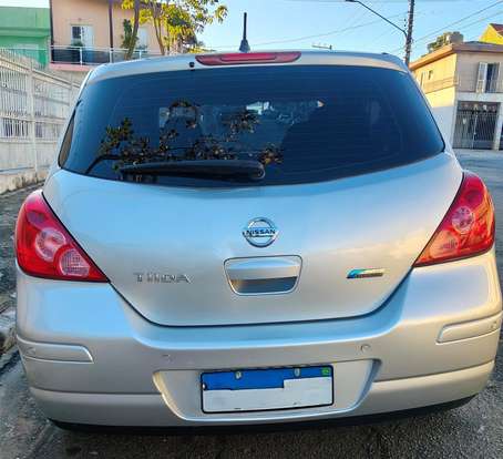NISSAN-TIIDA-1.8 S 16V FLEX 4P MANUAL NISSAN-TIIDA-2010