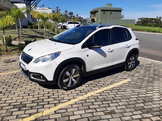 PEUGEOT-2008-2018
