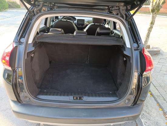PEUGEOT-2008-2017