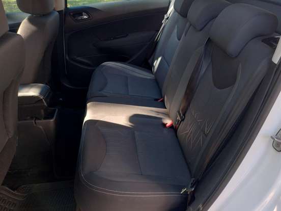 PEUGEOT-308-1.6 ALLURE BUSINESS THP 16V FLEX 4P AUTOMÁTICO PEUGEOT-308-2018