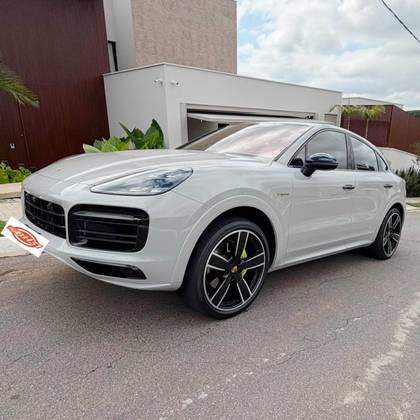 PORSCHE CAYENNE 3.0 V6 E-HYBRID PLATINUM EDITION AWD TIPTRONIC S