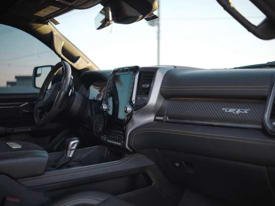 RAM-1500-6.2 V8 GASOLINA TRX CD 4X4 AUTOMÁTICO RAM-1500-2023