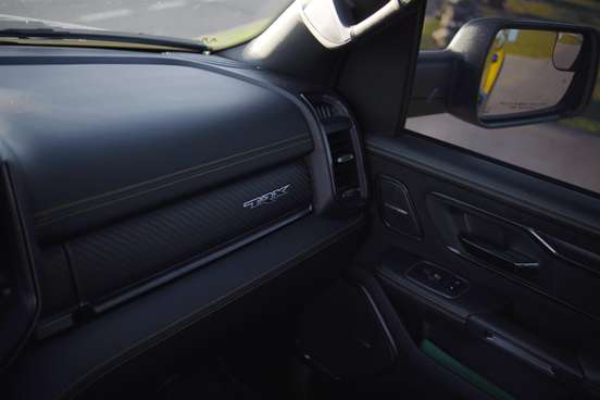 RAM-1500-6.2 V8 GASOLINA TRX CD 4X4 AUTOMÁTICO RAM-1500-2023