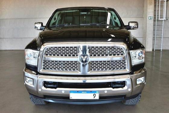 RAM 2500 6.7 LARAMIE 4X4 CD I6 TURBO DIESEL 4P AUTOMÁTICO