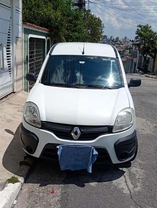 RENAULT-KANGOO-2017
