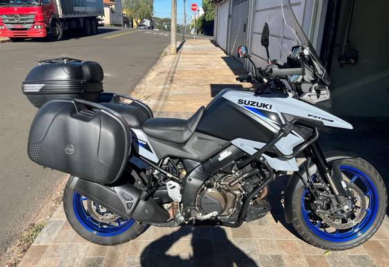 SUZUKI V-STROM 1050 ABS 