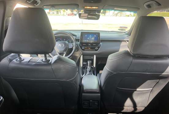 TOYOTA-COROLLA CROSS-2024