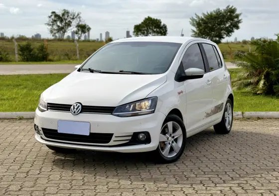 VOLKSWAGEN FOX 1.6 MI ROCK IN RIO 8V FLEX 4P MANUAL